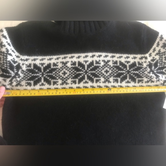 NWT RARE Ralph Lauren Lambswool And Angora Black Fair Isle Turtleneck Sweater M - Picture 3 of 6